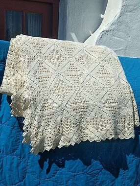 Handmade Crocheted Lace Throw Blanket - Cream